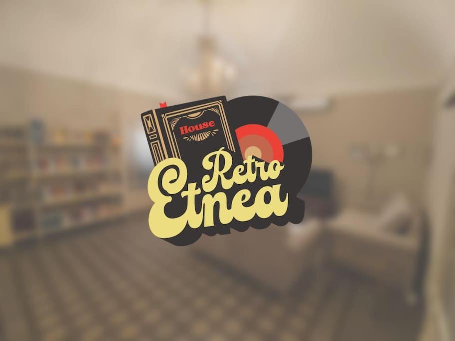 Retroetnea - Appartamento In Centro Storico - Con Camere Comunicanti Catânia Exterior foto