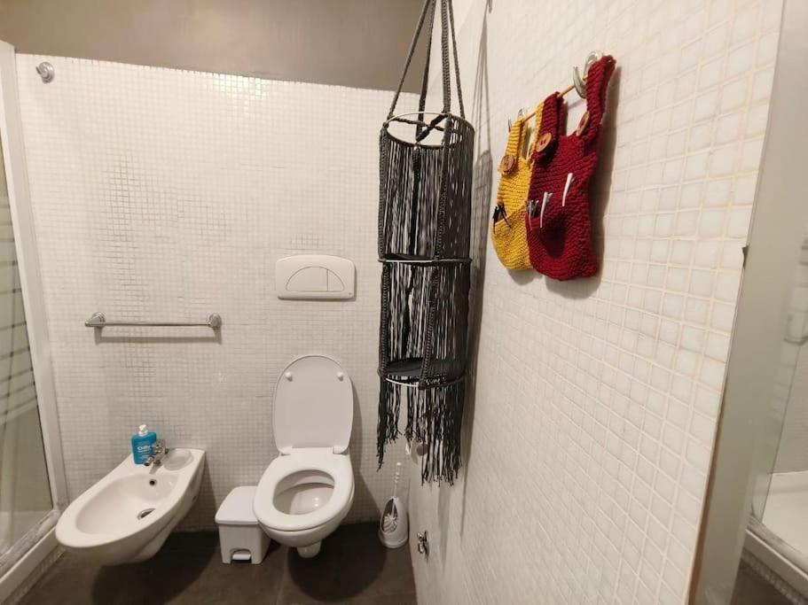 Retroetnea - Appartamento In Centro Storico - Con Camere Comunicanti Catânia Exterior foto